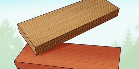 Realizzare anelli di legno