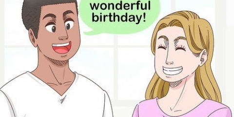 Buon compleanno a qualcuno