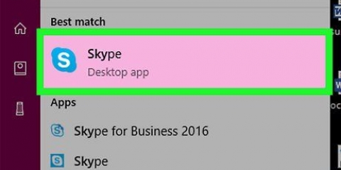 Invita qualcuno su skype