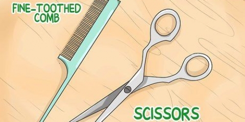 Tagliati i capelli