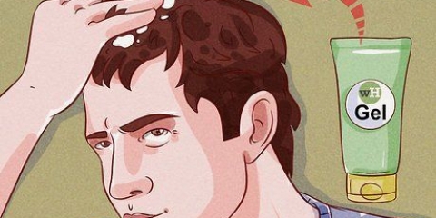 Pettinarsi i capelli (uomini)