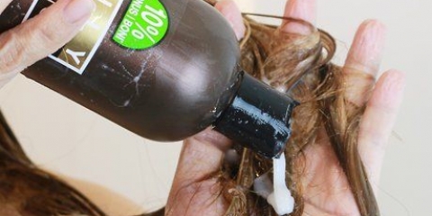 Asciuga i capelli più velocemente senza asciugacapelli