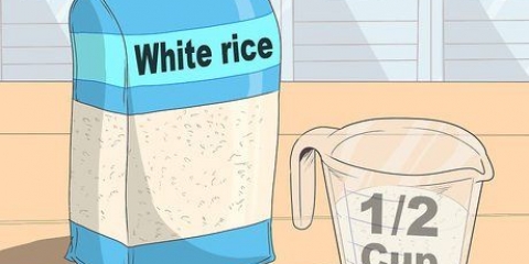 Lavati i capelli con acqua di riso