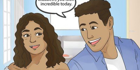 Fai i complimenti alla tua ragazza per i suoi vestiti