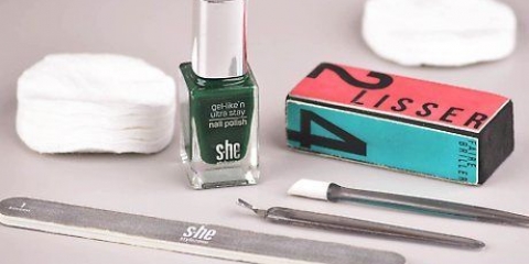 Regalati una manicure
