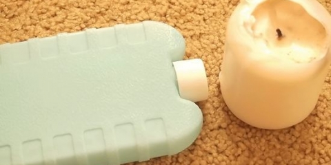 Rimuovere la cera di candela dal tappeto