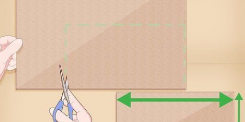Realizzare giocattoli per gatti con oggetti domestici comuni