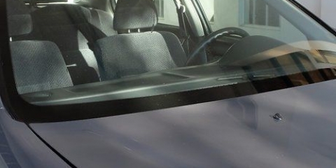 Cuocere i biscotti sul cruscotto della tua auto