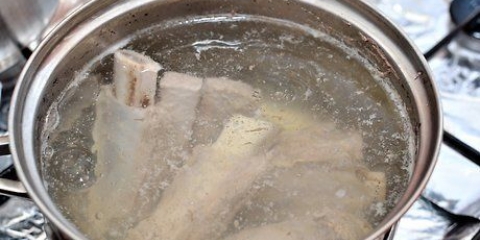 Prepara la zuppa di cavolo