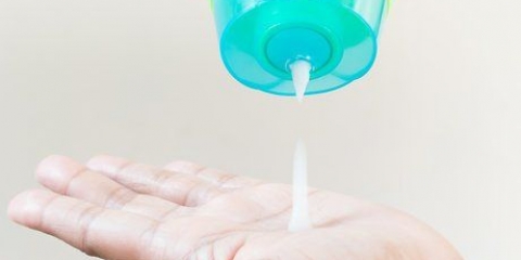 Intrecciare i capelli corti (per gli uomini)