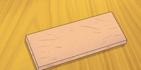 Lettere ardenti in legno