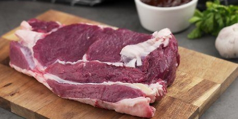 Preparare una bistecca leggermente cotta