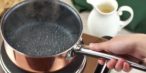 Preparare il tè al latte