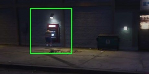 Derubare le persone agli sportelli automatici in gta v