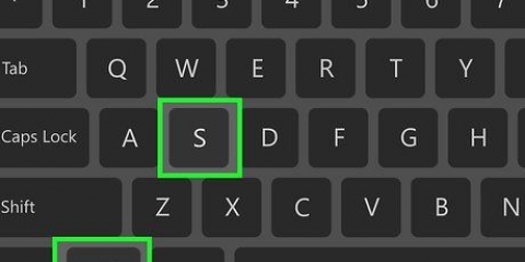 Ripristina le impostazioni di rete su un pc o mac