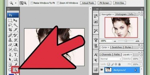 Far scoppiare gli occhi con photoshop