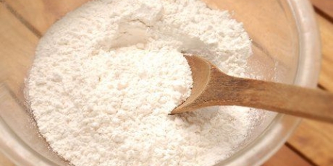 Fare il pane azzimo