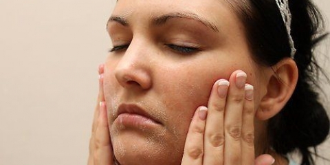 Applicare il trucco per gli occhi