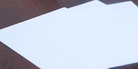 Realizzazione di carta per origami
