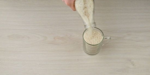 Cuocere il riso in una pentola a cottura lenta