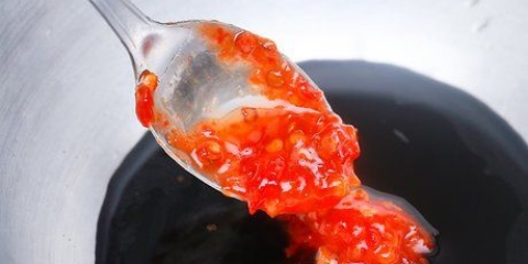 Fare la salsa saltata in padella