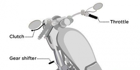 Cambio su una moto
