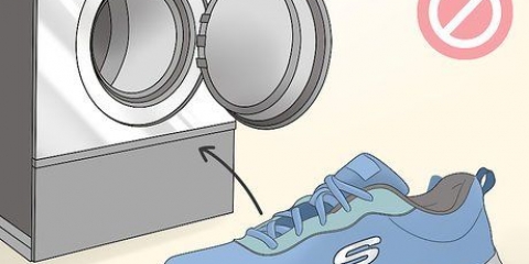 Pulizia delle scarpe skecher