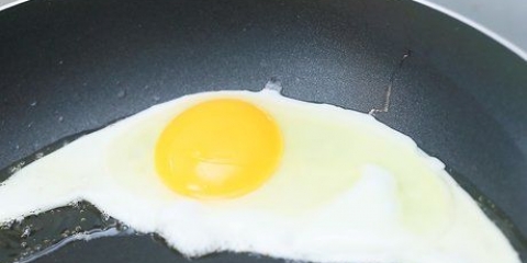 Cottura delle fette di pane