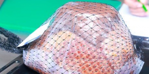 Preparare il prosciutto a spirale