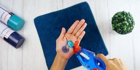 Rimuovere la vernice spray dalle mani