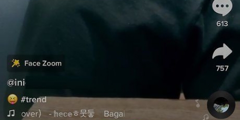 Aggiungi adesivi ai video di tiktok su iphone o ipad