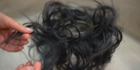 Capelli sintetici ricci