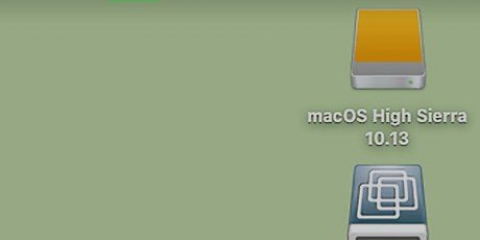 Esci da dropbox sul tuo pc o mac
