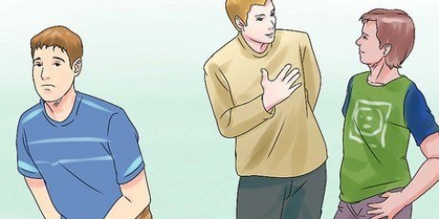 Nascondi che ti sei fatto la pipì nei pantaloni