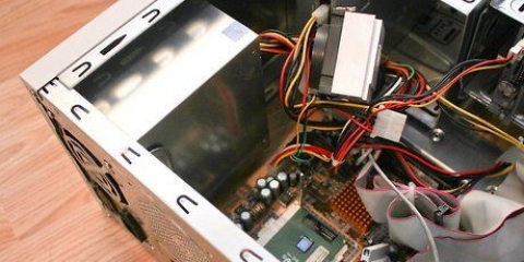 Ripara i pin piegati su una cpu