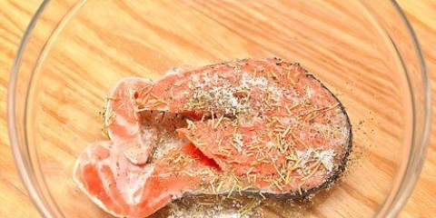 Pesce al vapore
