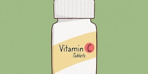 Usare la vitamina c per schiarire i capelli
