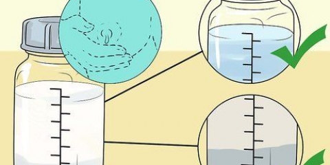 Sapere se il latte materno estratto è andato a male