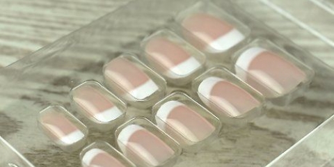 Fai durare più a lungo le unghie artificiali