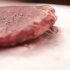 Cuocere la bistecca in una casseruola