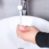 Pulizia di una spugna per il trucco