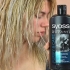 Accentua i capelli mossi