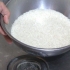 Cuocere il riso al gelsomino in una cuociriso