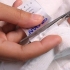 Rimuovere le etichette dei vestiti