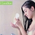 Ottieni ricci tra i capelli intrecciandoli