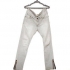 Indossare jeans attillati