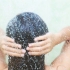 Ottieni capelli lisci e setosi