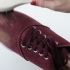 Pulizia delle scarpe sporche