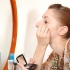 Applicare l'eyeliner liquido